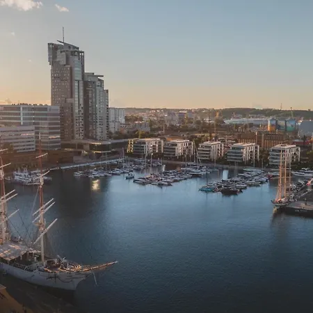Yacht Park Marina Ekskluzywny Z Widokiem Na Marinę *